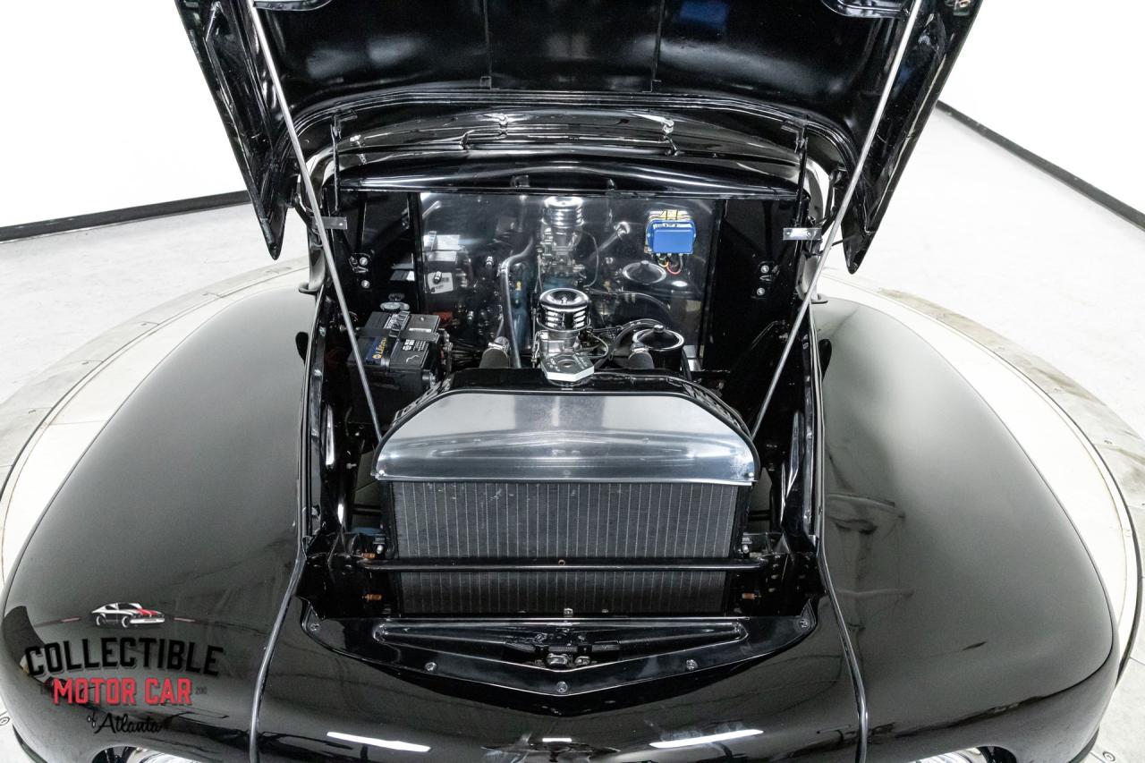 1949 Ford F1 Restomod