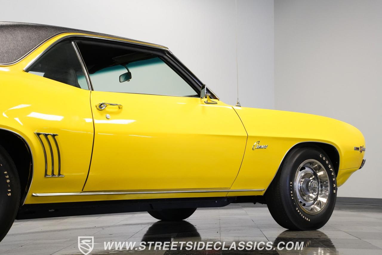 1969 Chevrolet Camaro Z/28 Tribute