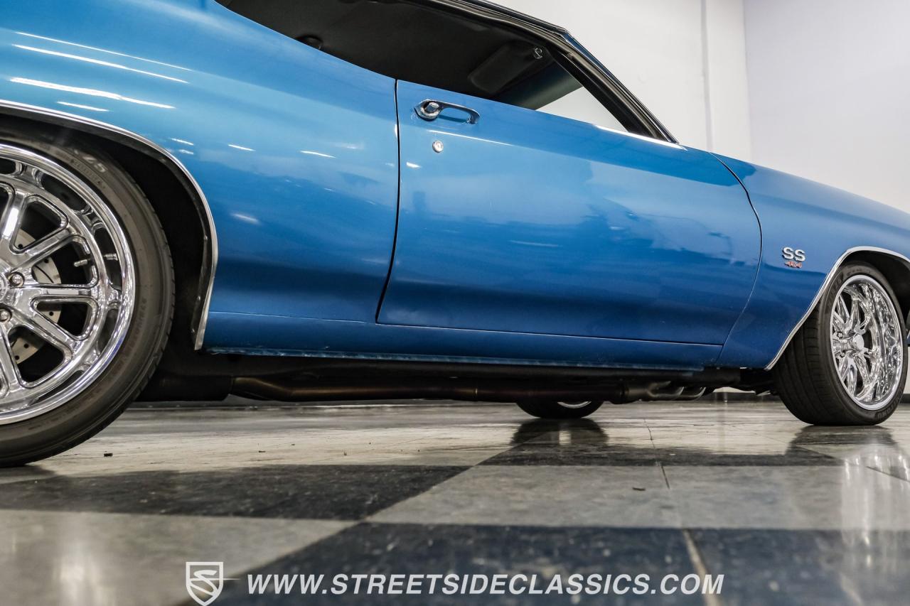 1972 Chevrolet Chevelle SS 454 Tribute Restomod