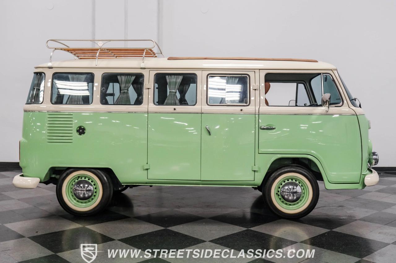 1994 Volkswagen Type 2 13 Window Deluxe Bus