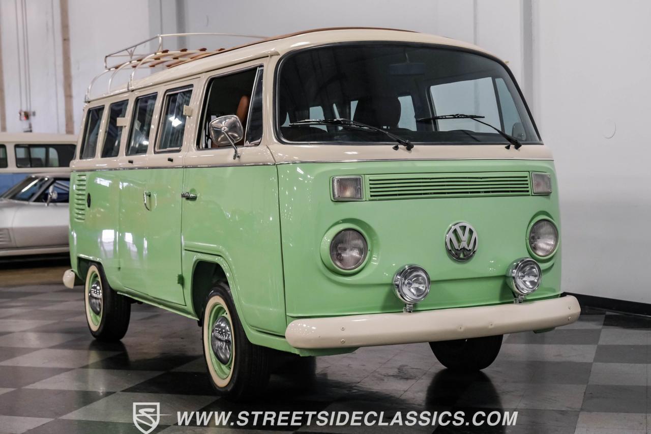 1994 Volkswagen Type 2 13 Window Deluxe Bus