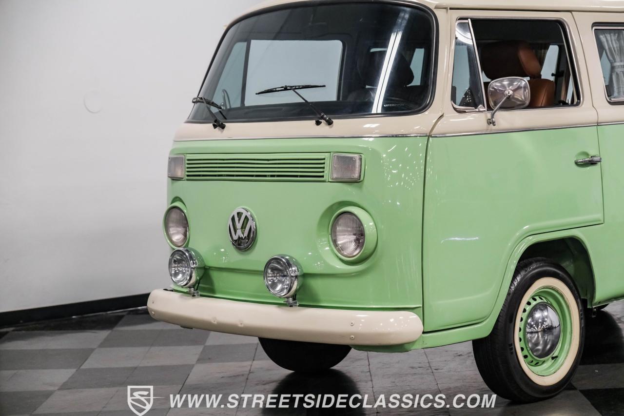 1994 Volkswagen Type 2 13 Window Deluxe Bus