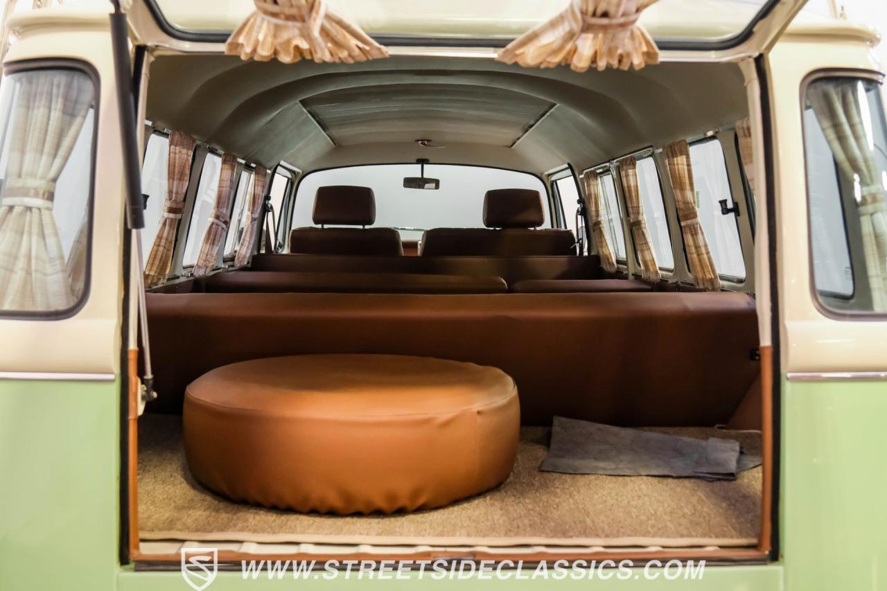 1994 Volkswagen Type 2 13 Window Deluxe Bus