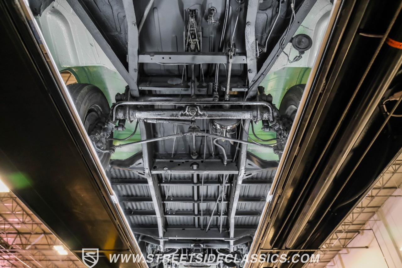 1994 Volkswagen Type 2 13 Window Deluxe Bus