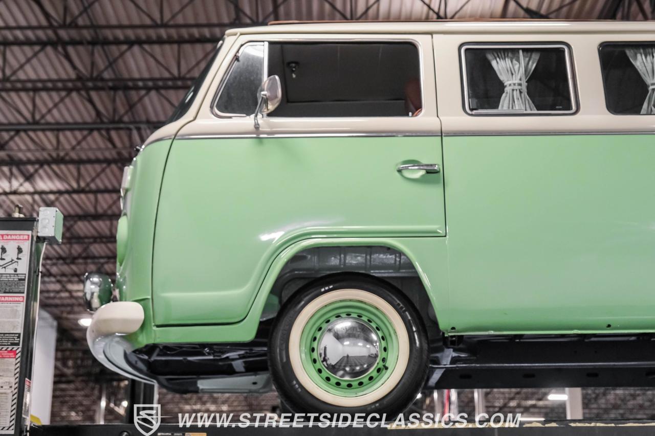 1994 Volkswagen Type 2 13 Window Deluxe Bus