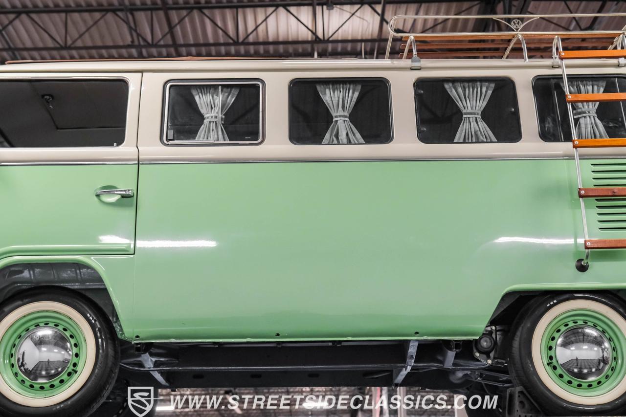 1994 Volkswagen Type 2 13 Window Deluxe Bus