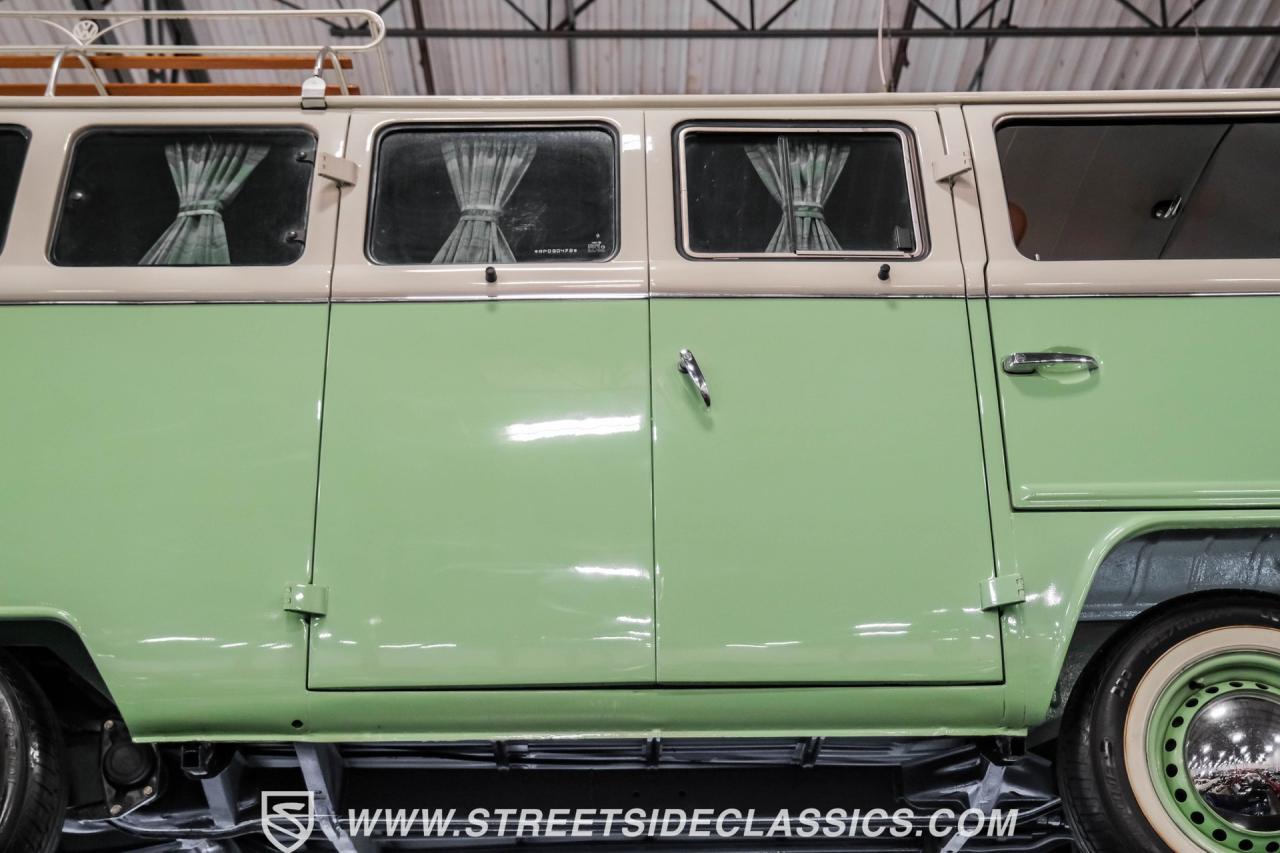 1994 Volkswagen Type 2 13 Window Deluxe Bus