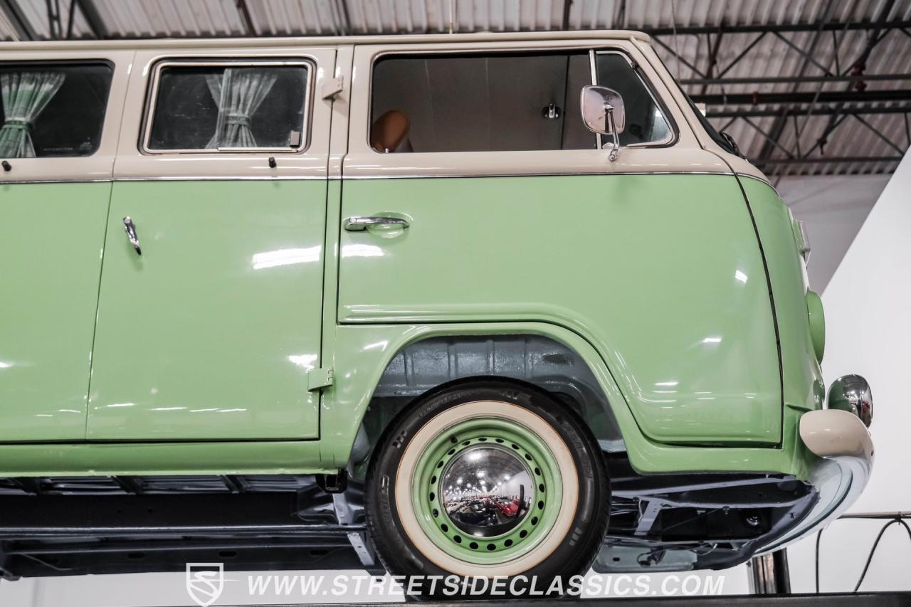 1994 Volkswagen Type 2 13 Window Deluxe Bus