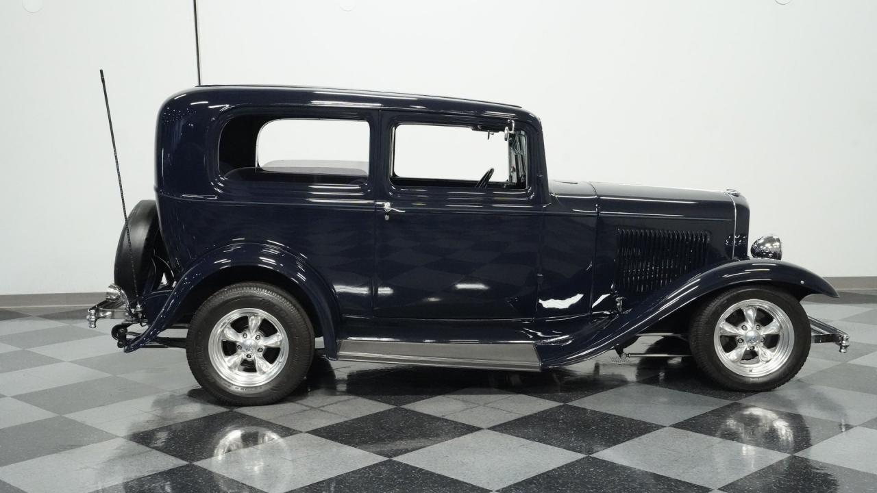 1932 Ford Tudor Streetrod