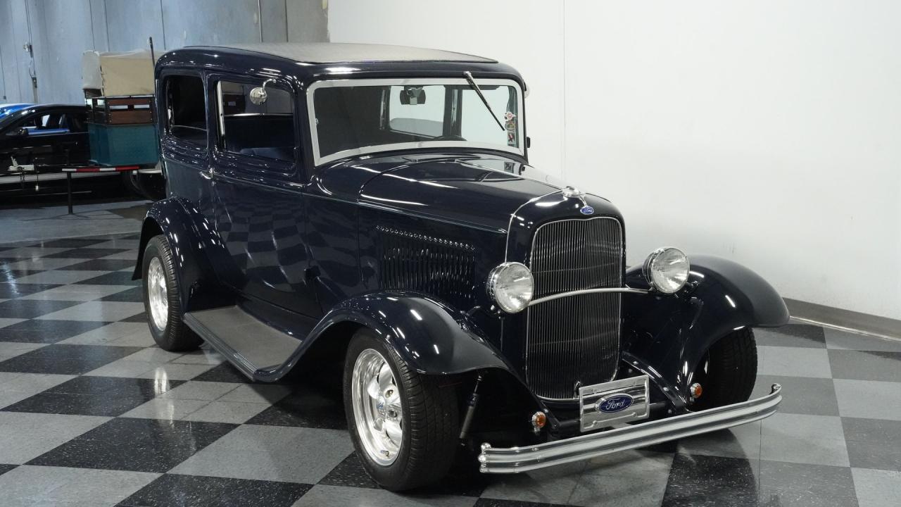 1932 Ford Tudor Streetrod