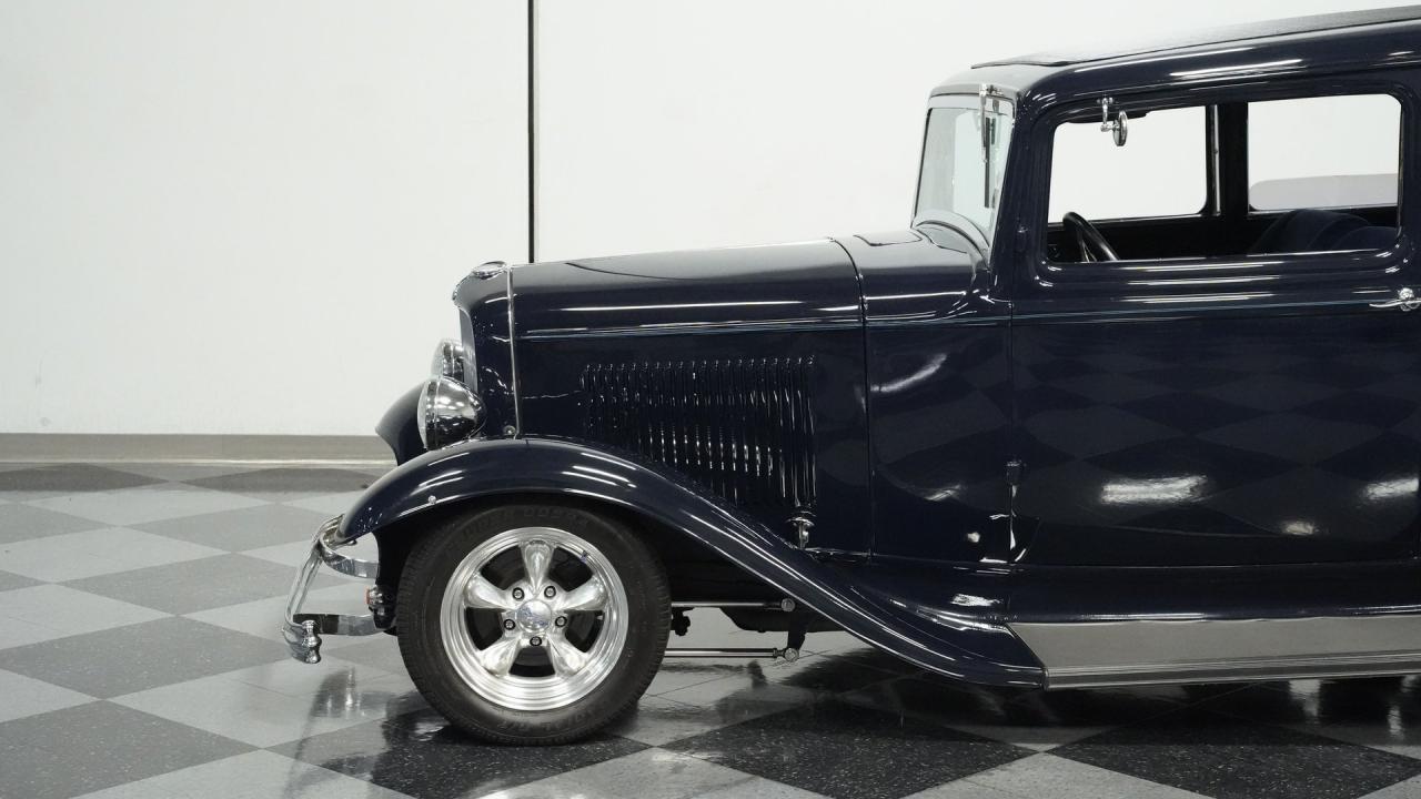 1932 Ford Tudor Streetrod