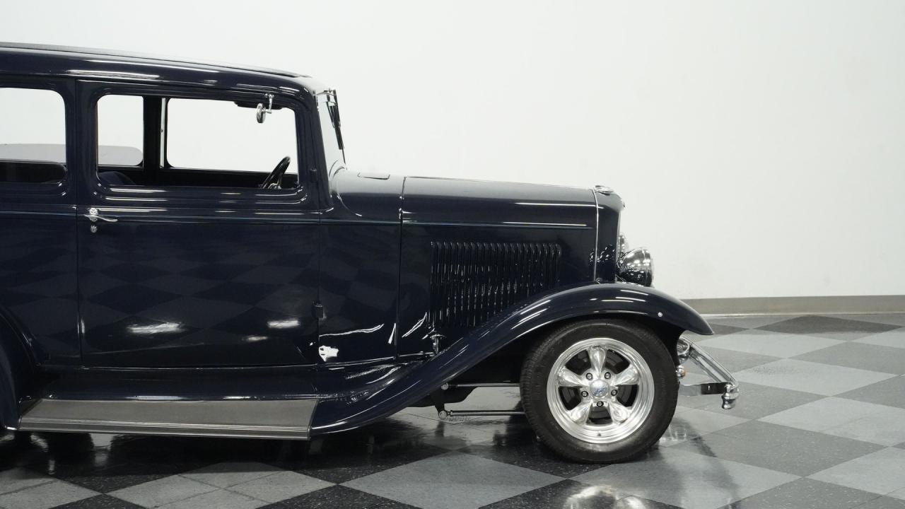 1932 Ford Tudor Streetrod