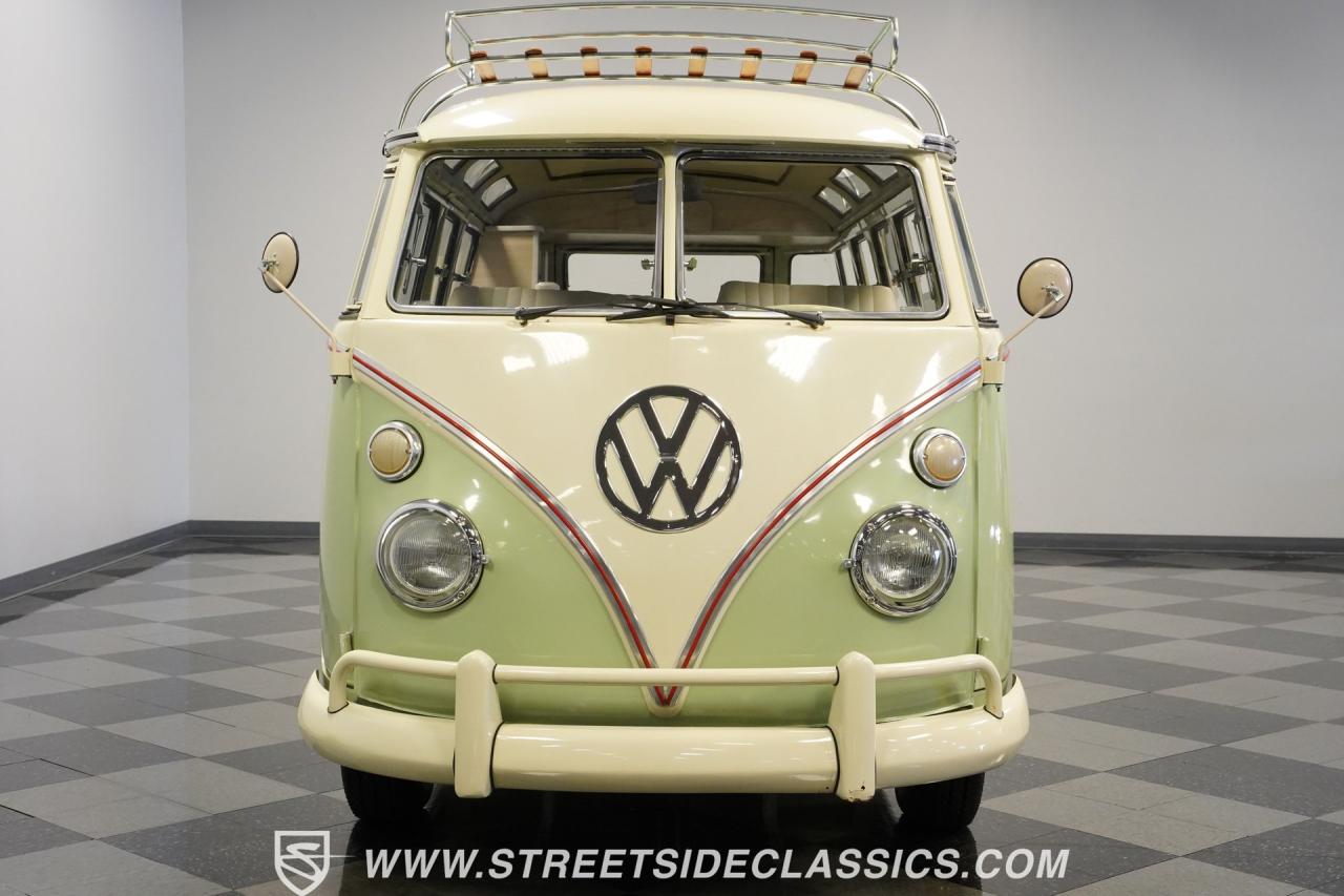 1968 Volkswagen Type 2 23 Window Deluxe Camper