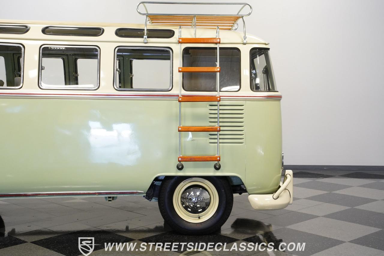 1968 Volkswagen Type 2 23 Window Deluxe Camper