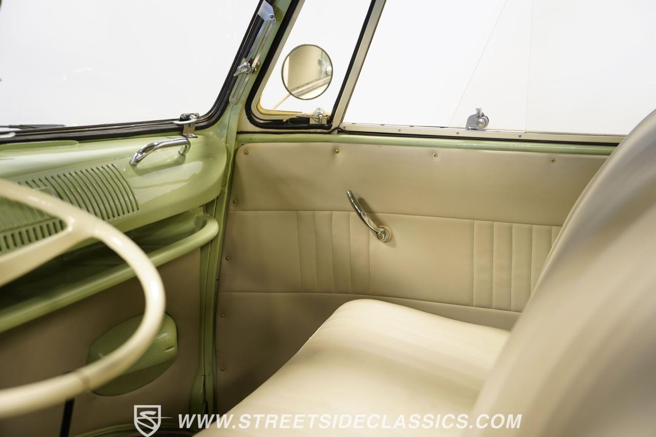 1968 Volkswagen Type 2 23 Window Deluxe Camper