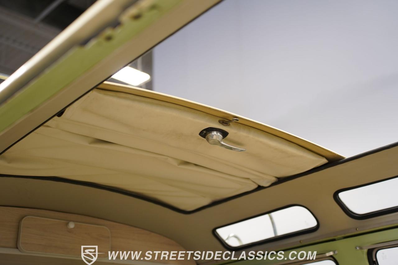 1968 Volkswagen Type 2 23 Window Deluxe Camper