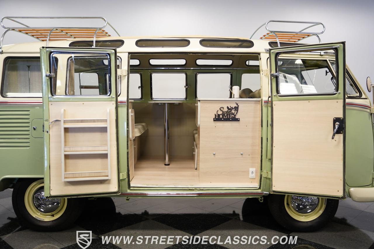 1968 Volkswagen Type 2 23 Window Deluxe Camper