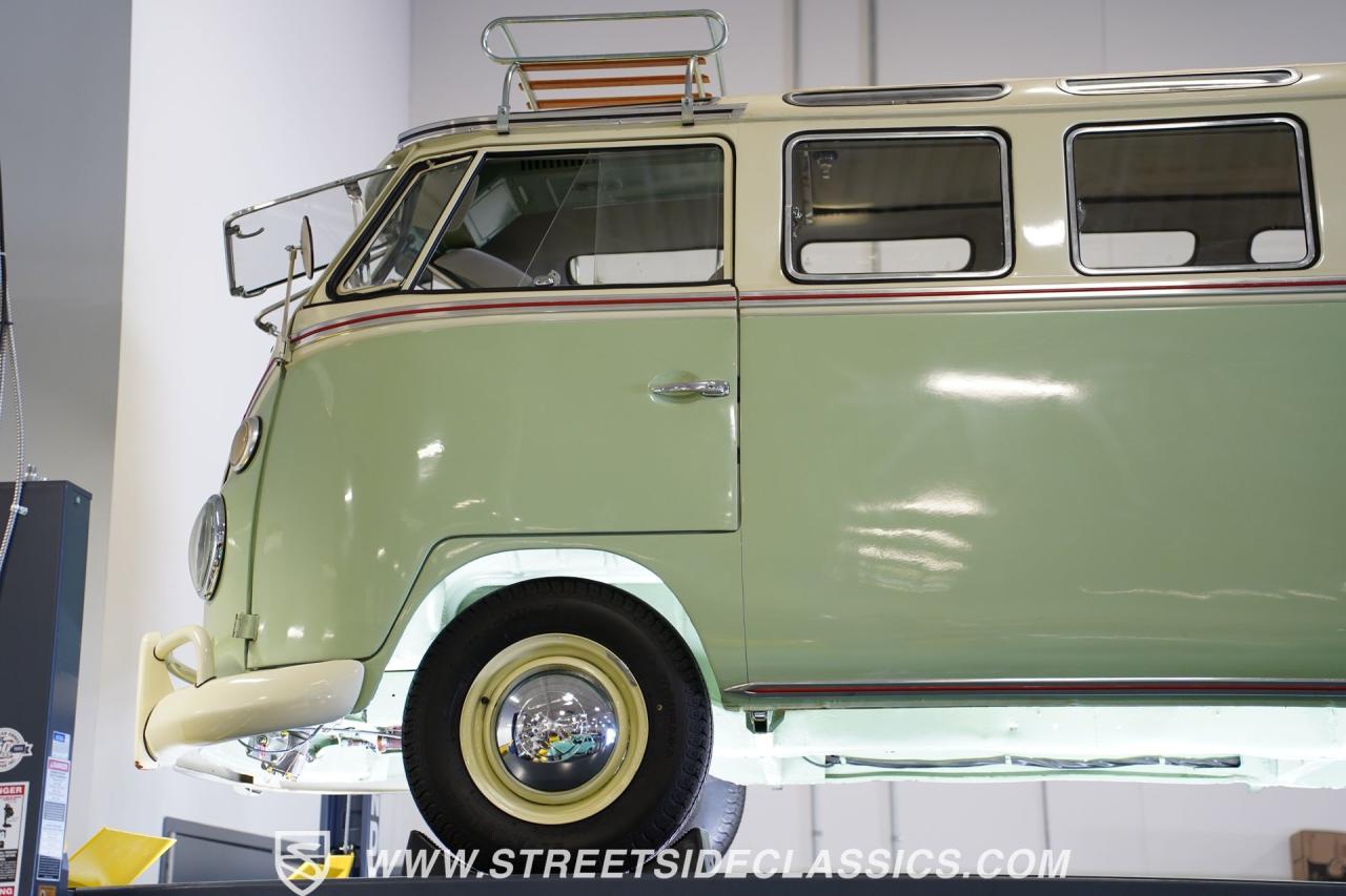 1968 Volkswagen Type 2 23 Window Deluxe Camper