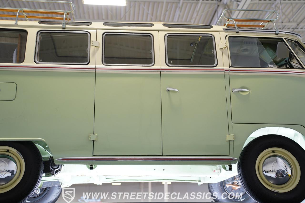 1968 Volkswagen Type 2 23 Window Deluxe Camper