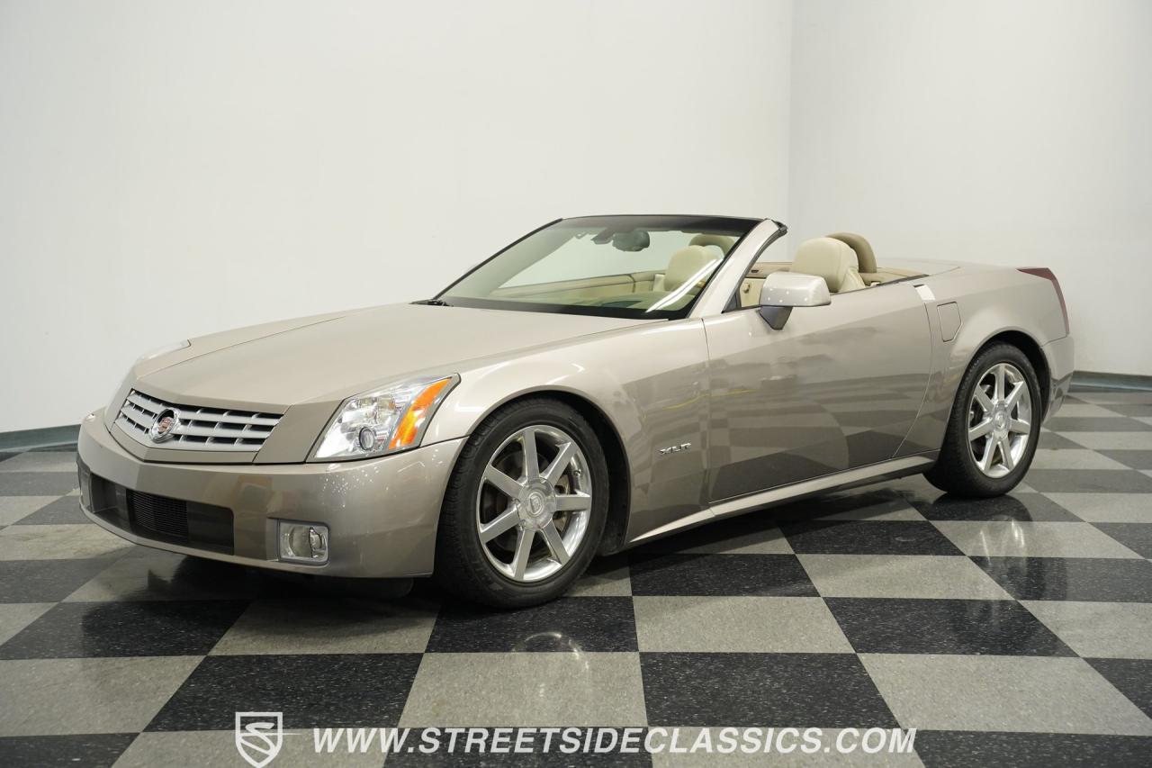 2004 Cadillac XLR