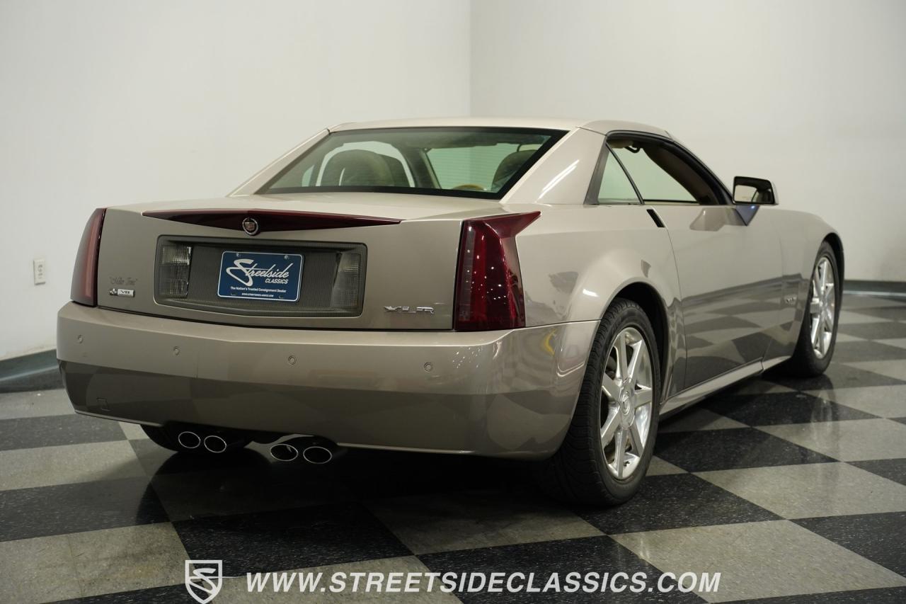 2004 Cadillac XLR