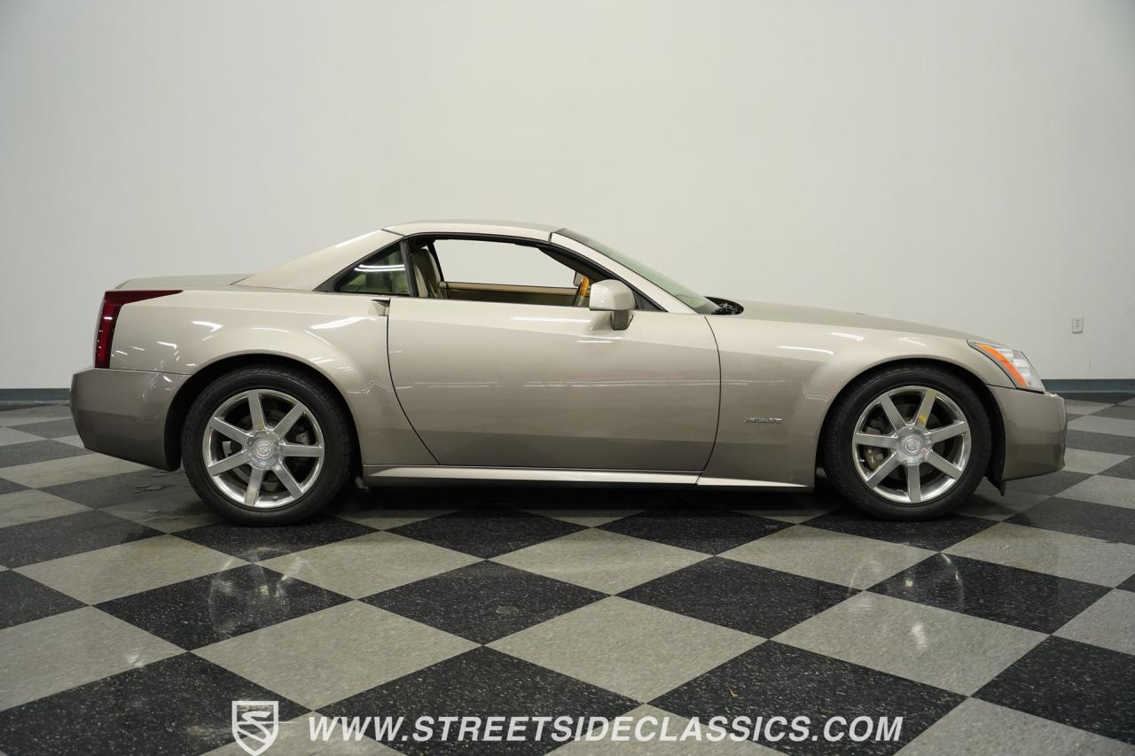 2004 Cadillac XLR