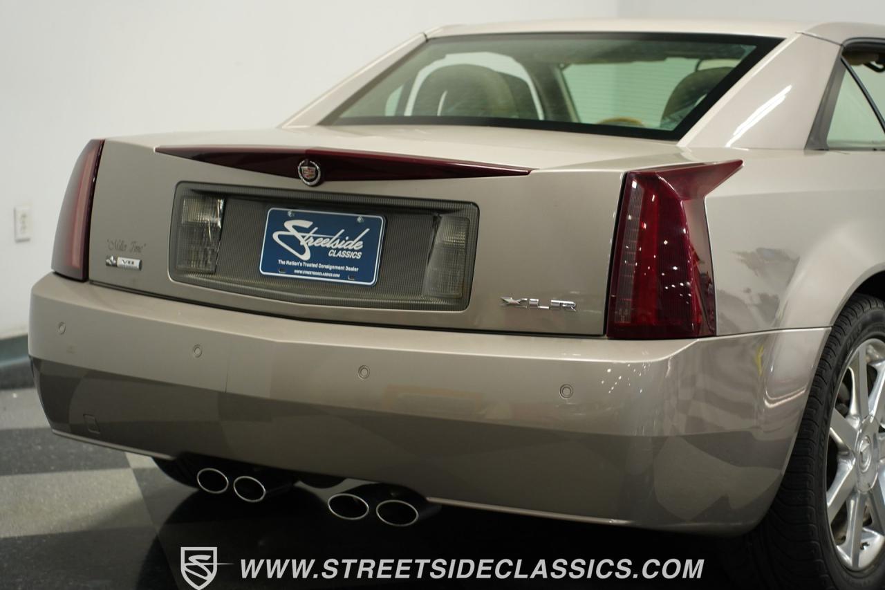 2004 Cadillac XLR