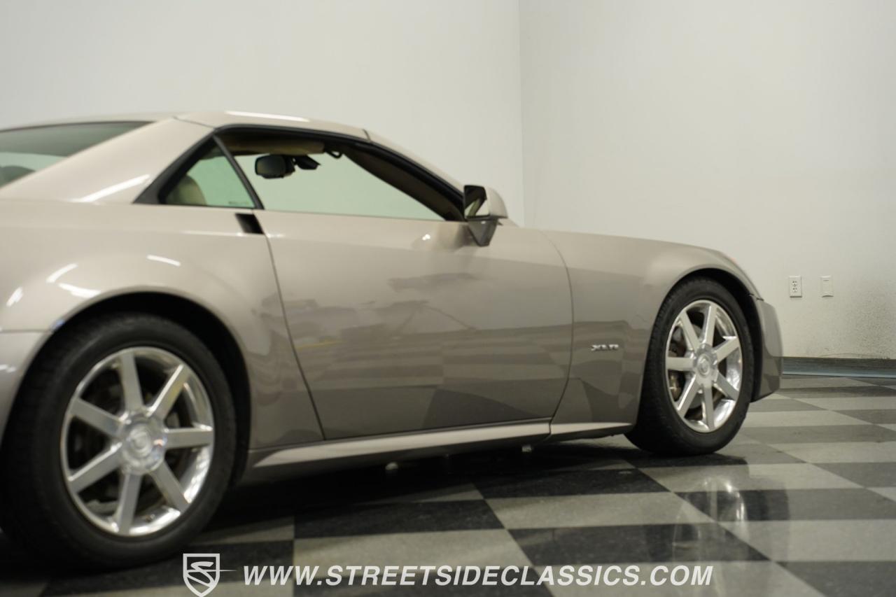 2004 Cadillac XLR