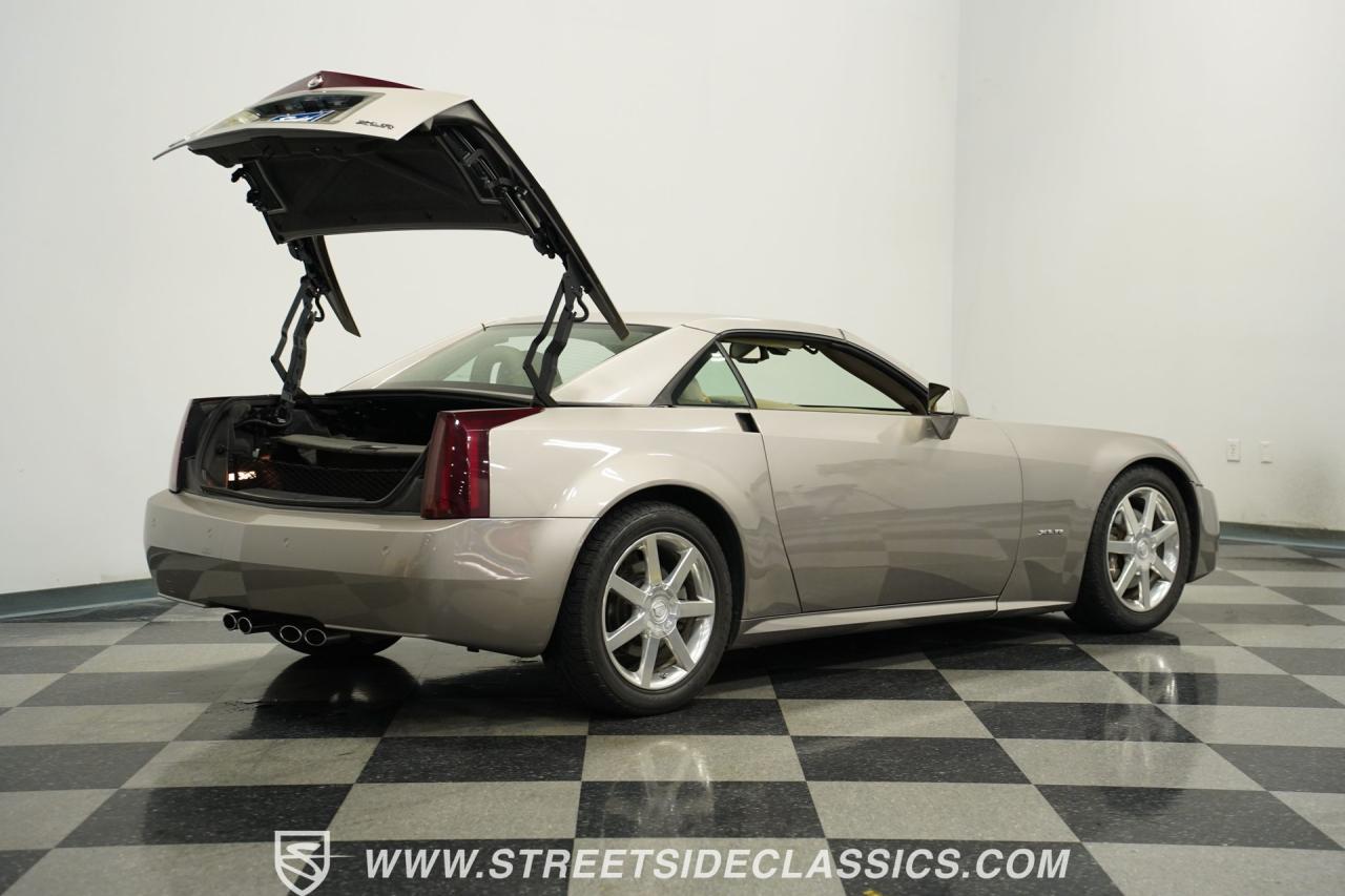 2004 Cadillac XLR