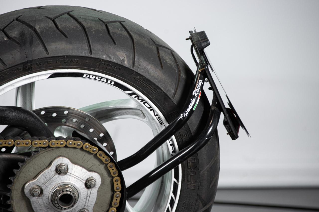 1998 Ducati MONSTER 900