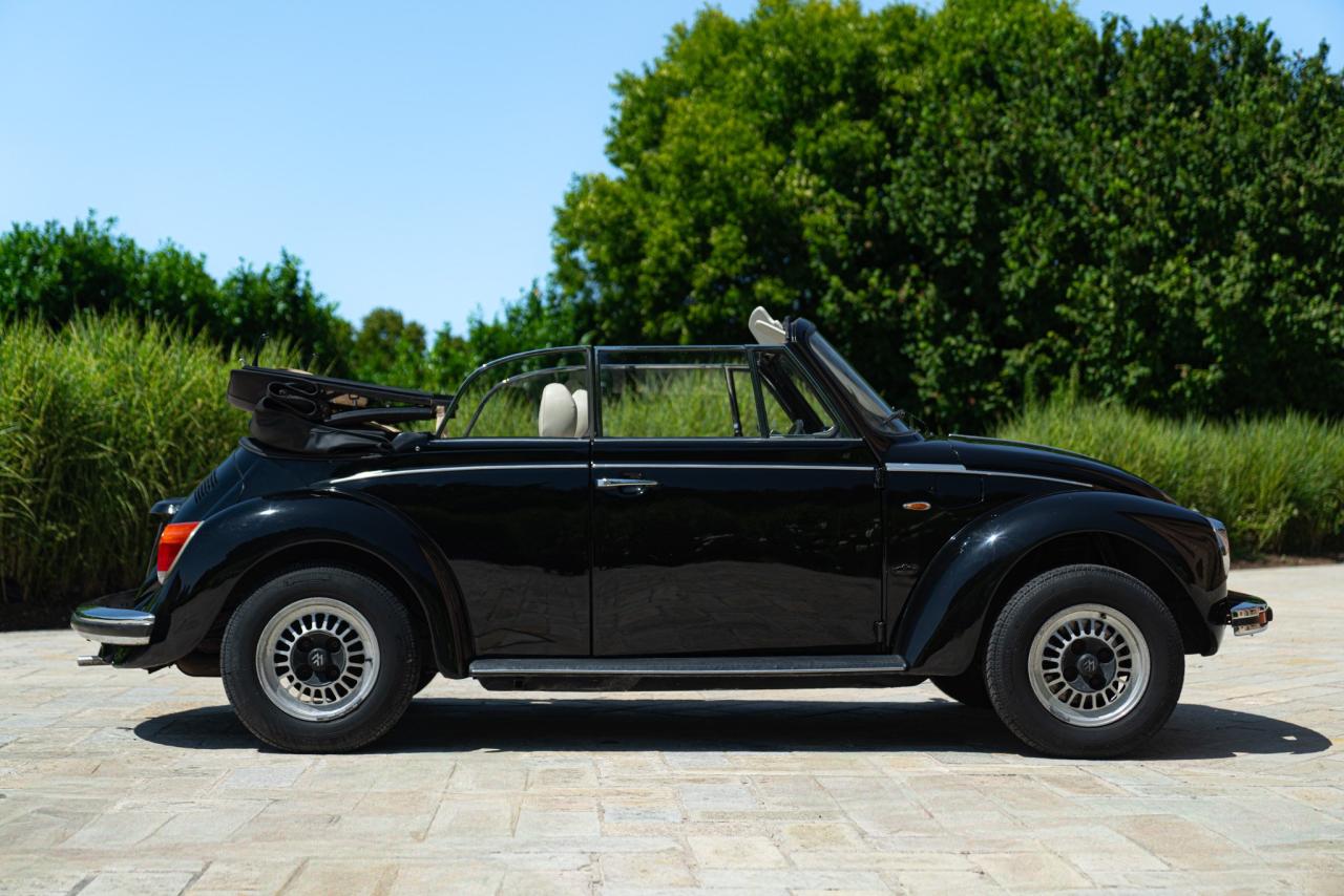 1975 Volkswagen MAGGIOLONE CABRIOLET 1303