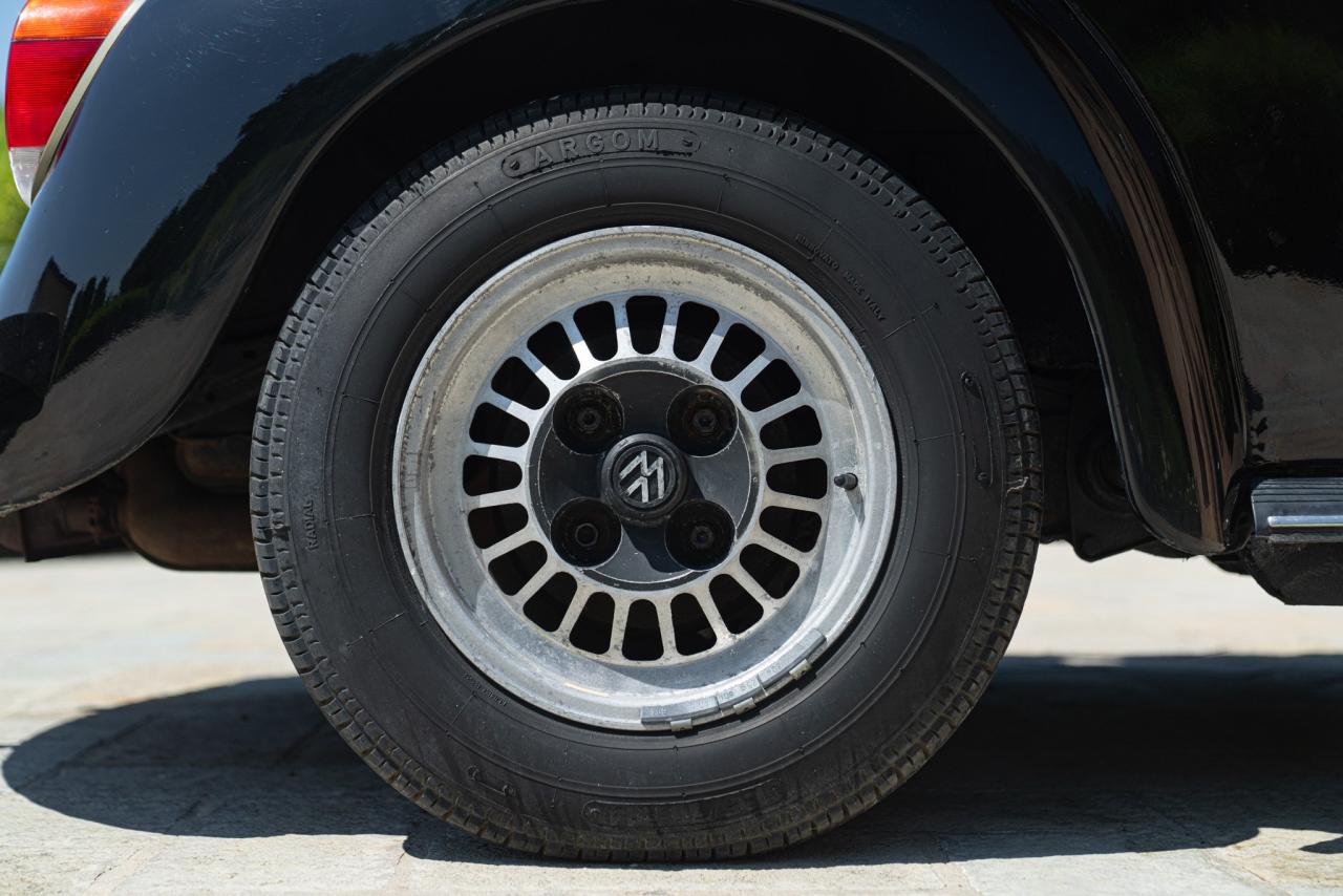 1975 Volkswagen MAGGIOLONE CABRIOLET 1303