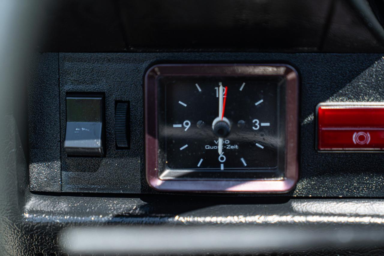 1975 Volkswagen MAGGIOLONE CABRIOLET 1303