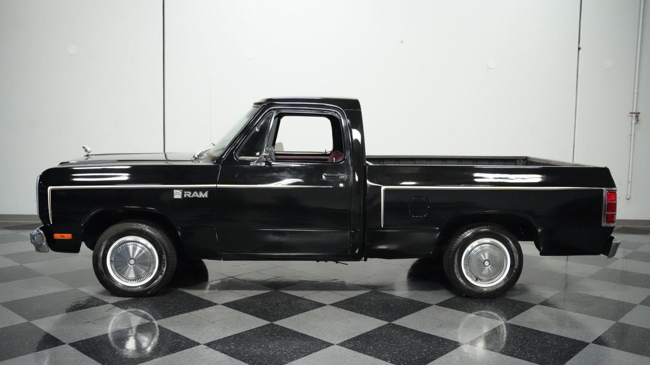 1983 Dodge D150 YS2 Miser