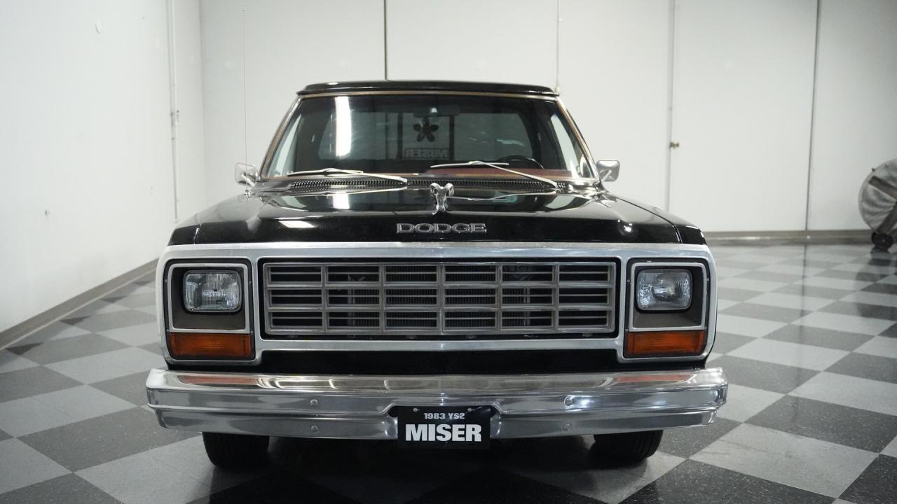 1983 Dodge D150 YS2 Miser