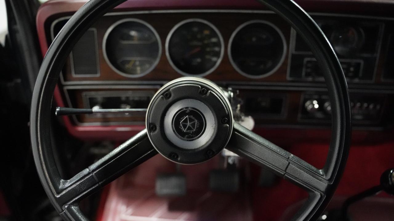 1983 Dodge D150 YS2 Miser
