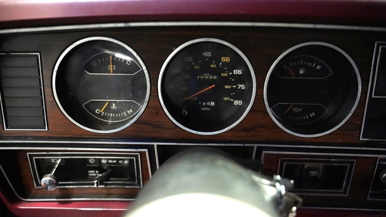 1983 Dodge D150 YS2 Miser