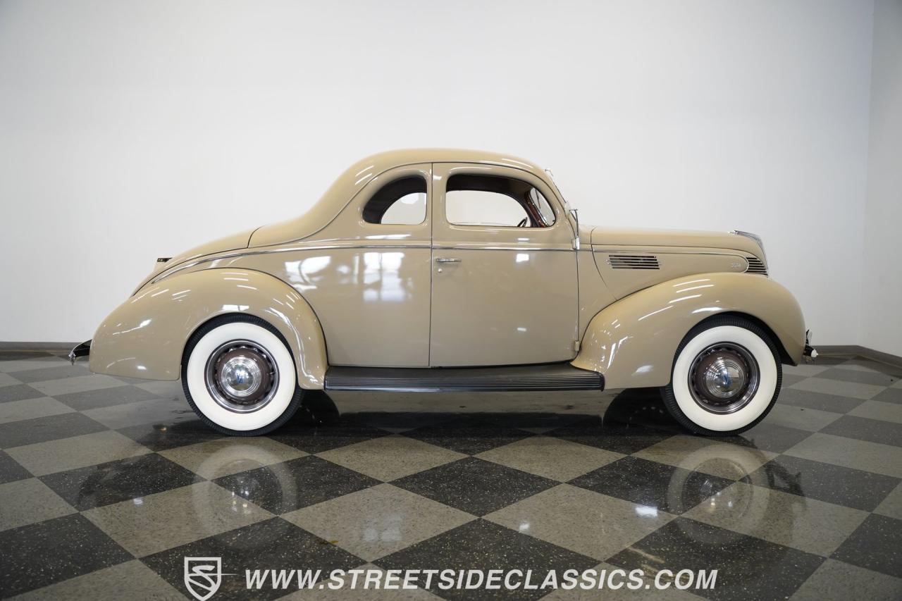 1939 Ford Coupe