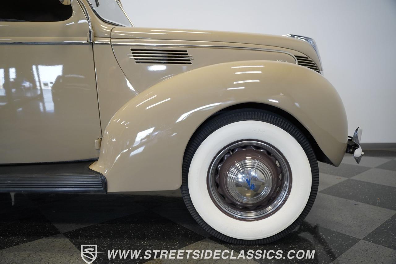 1939 Ford Coupe