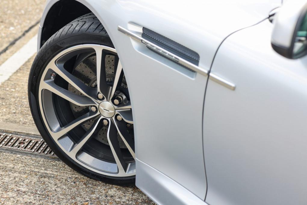 2011 Aston Martin DBS