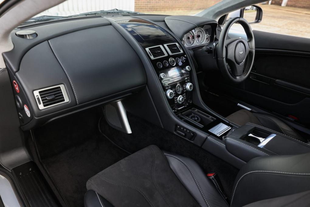 2011 Aston Martin DBS