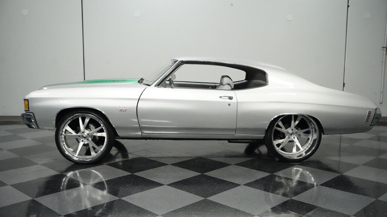 1972 Chevrolet Chevelle 454 Restomod