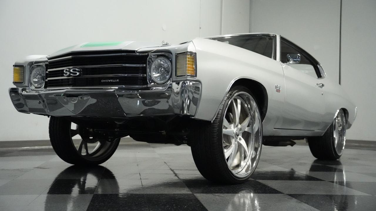 1972 Chevrolet Chevelle 454 Restomod