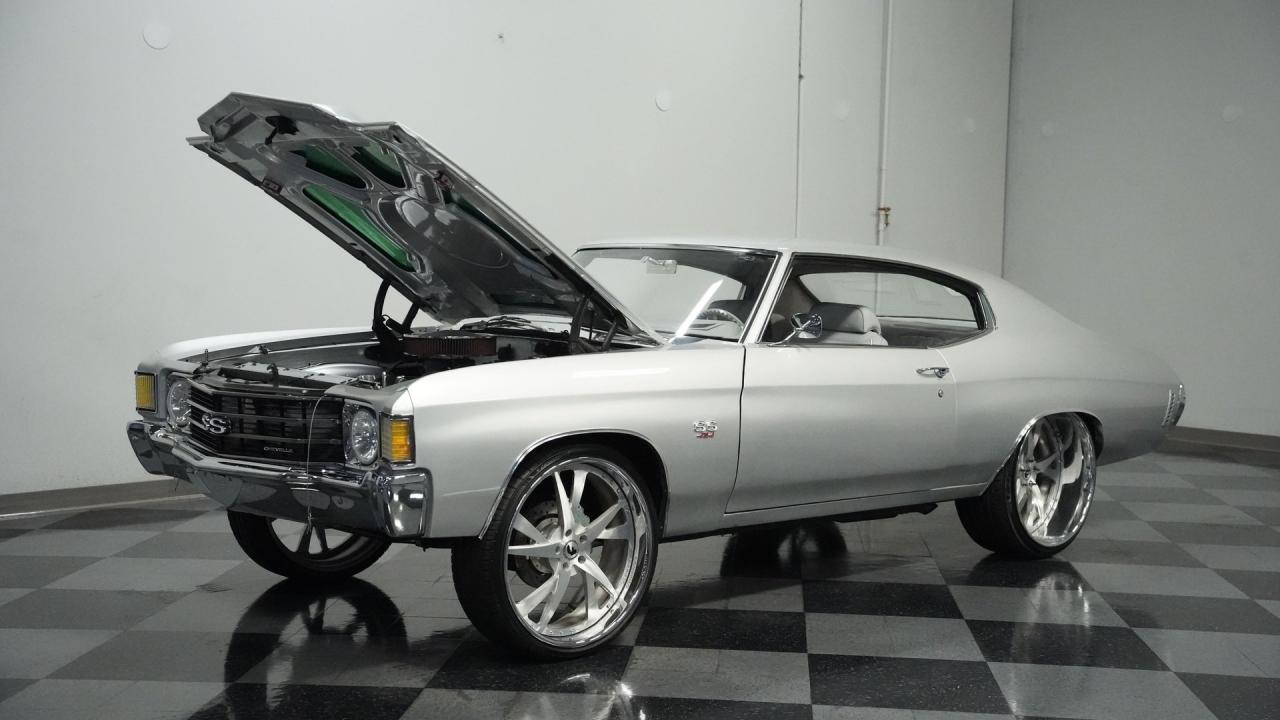 1972 Chevrolet Chevelle 454 Restomod