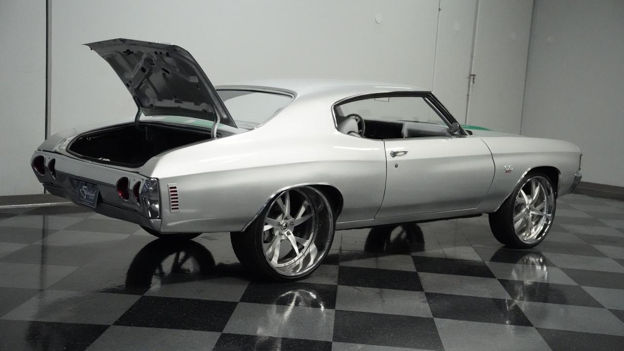 1972 Chevrolet Chevelle 454 Restomod