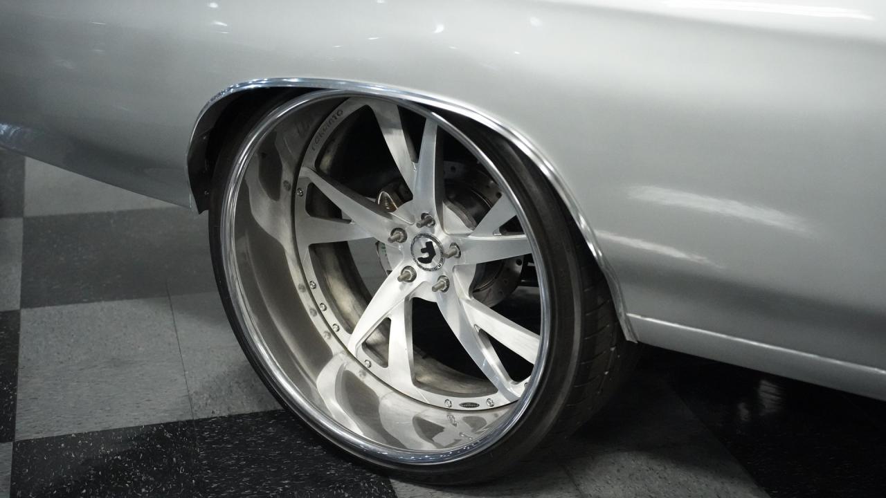 1972 Chevrolet Chevelle 454 Restomod