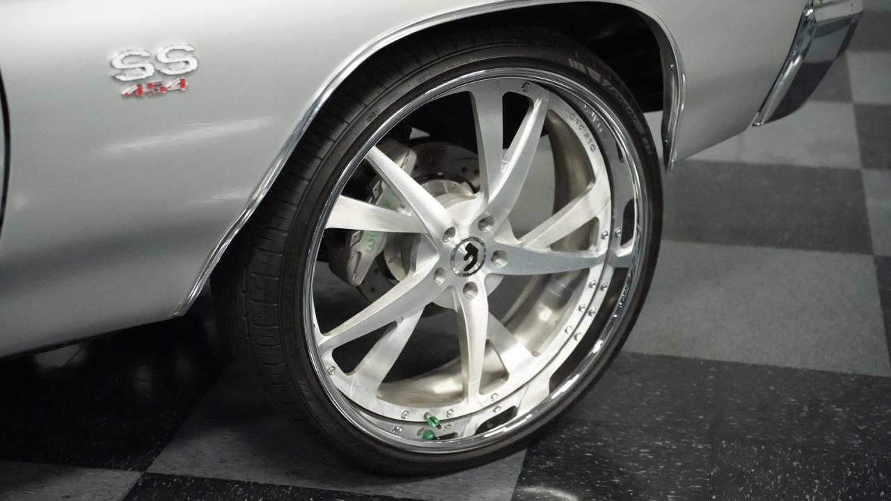 1972 Chevrolet Chevelle 454 Restomod