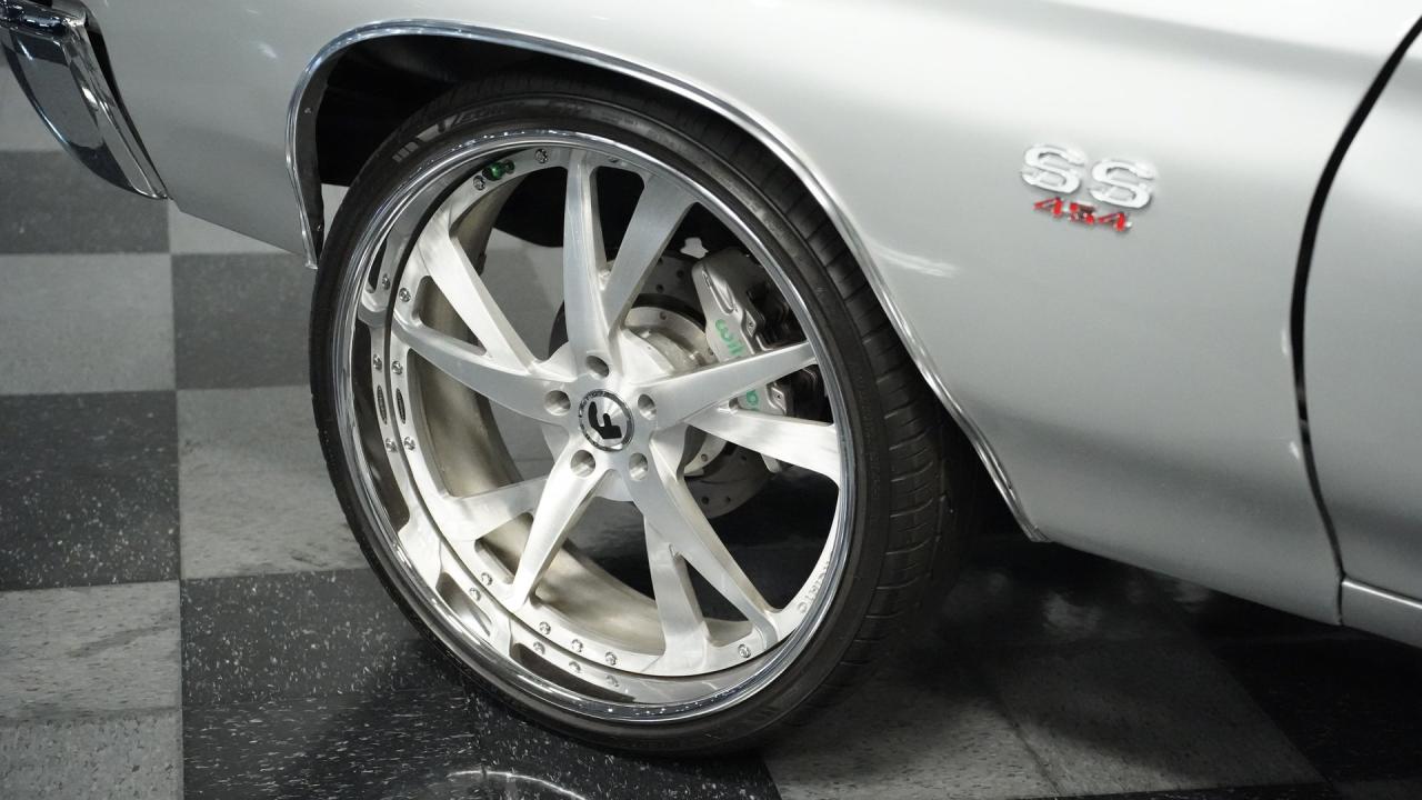 1972 Chevrolet Chevelle 454 Restomod