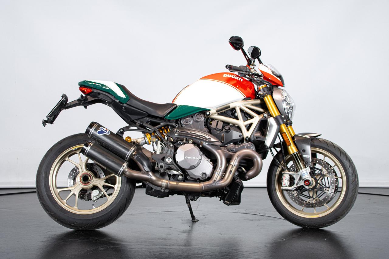 2018 Ducati MONSTER 25&deg; ANNIVERSARIO