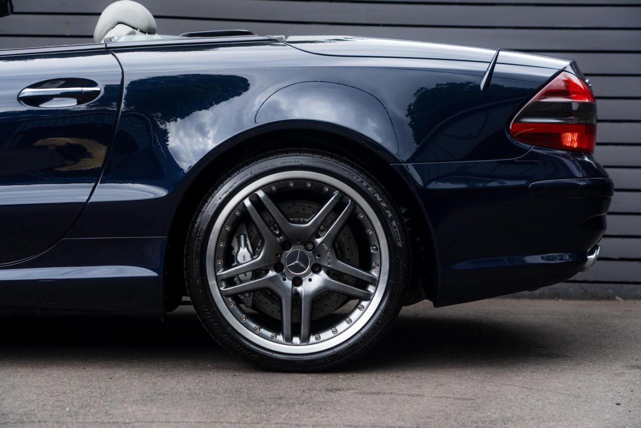2004 Mercedes - Benz SL65 AMG
